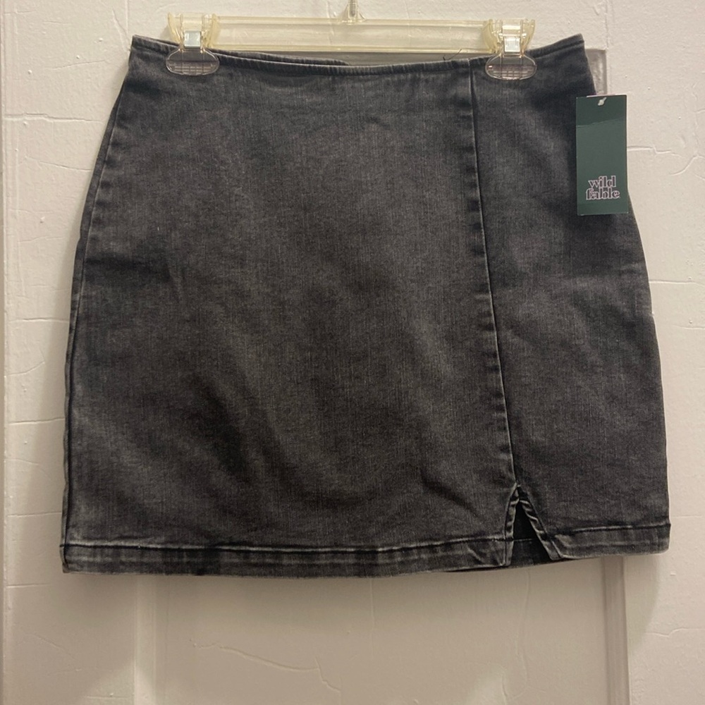 Size 8 Wild Fable Denim Skirt